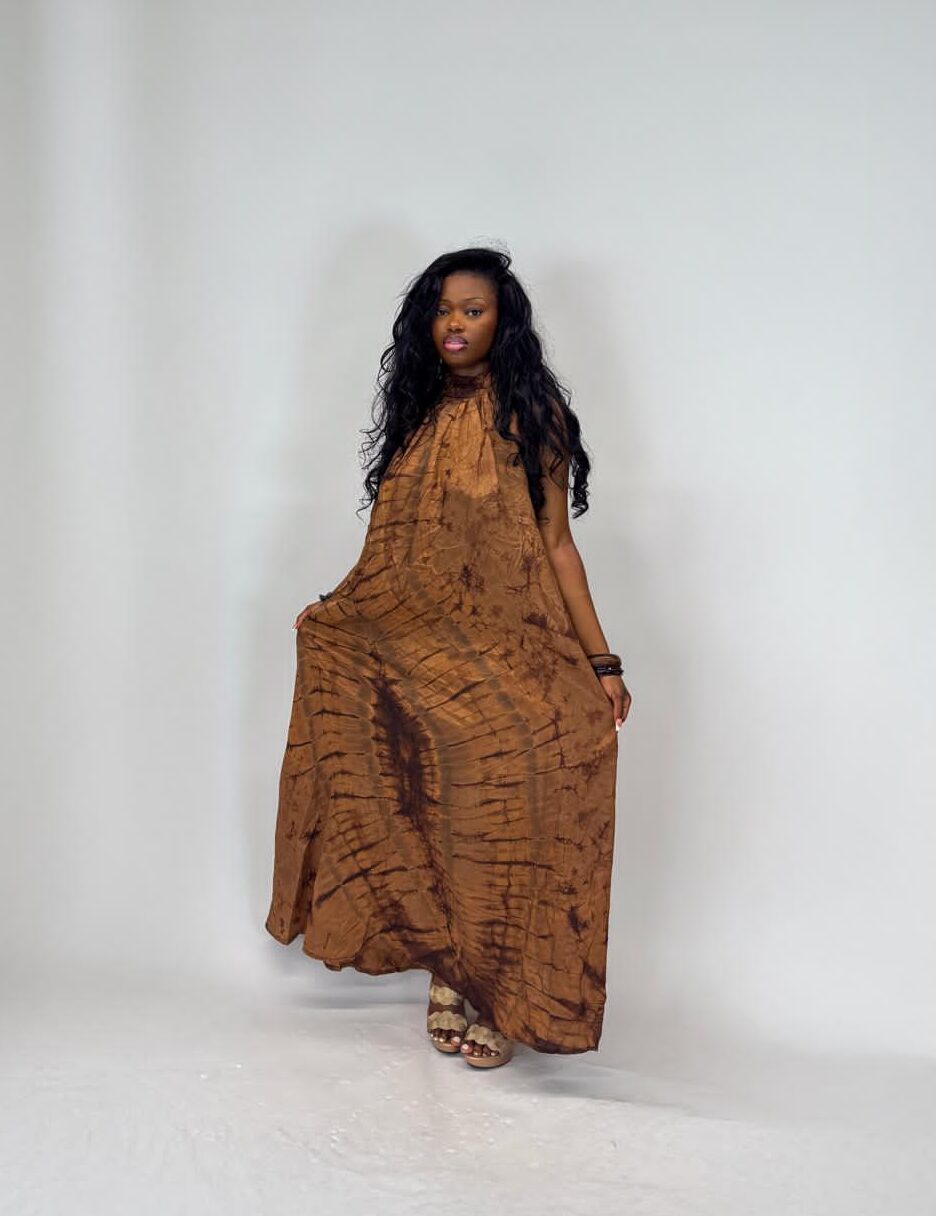 Äramí turtle neck backless dress - Brown