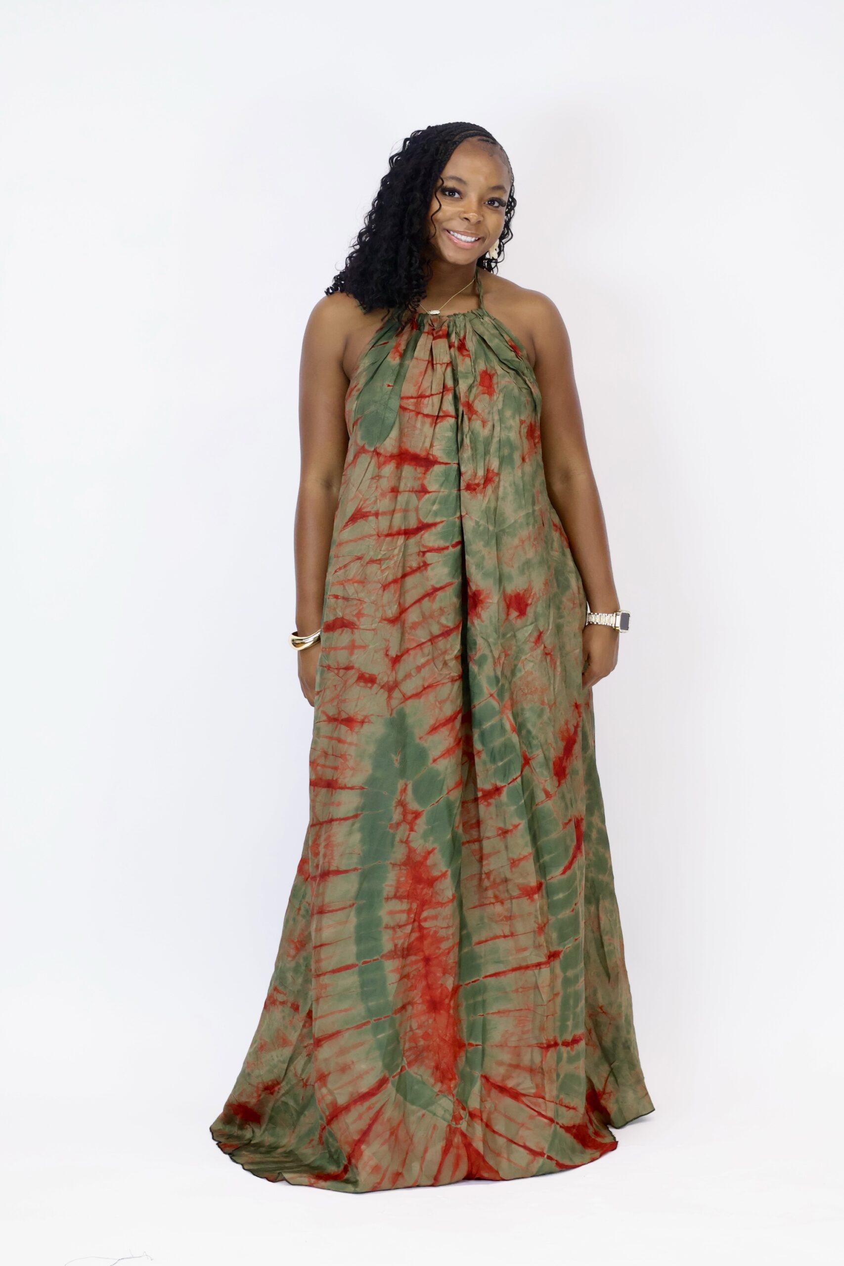 Äramí Backless Dress - Ruched Neck