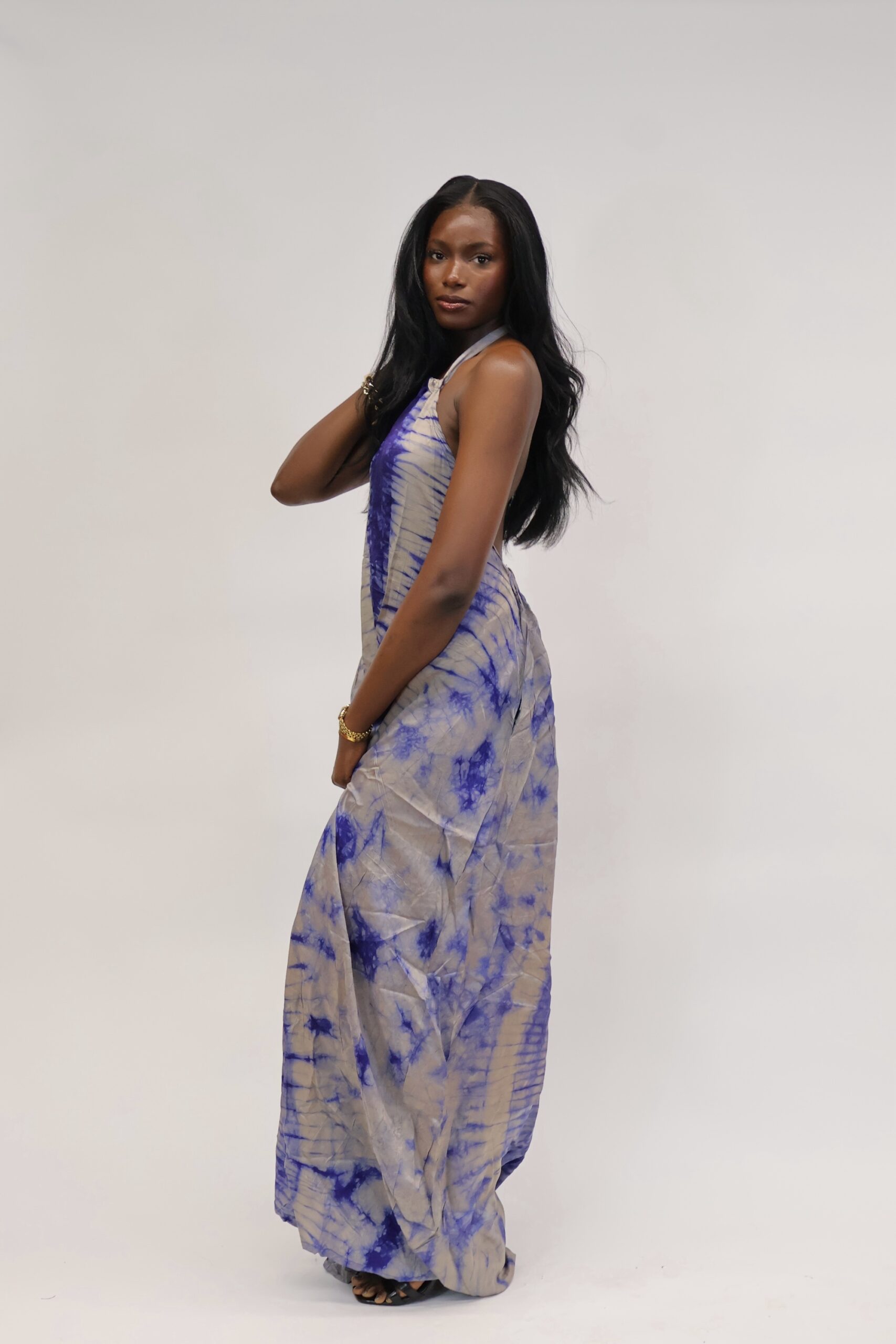 Äramí Ruched Neck Backless Dress