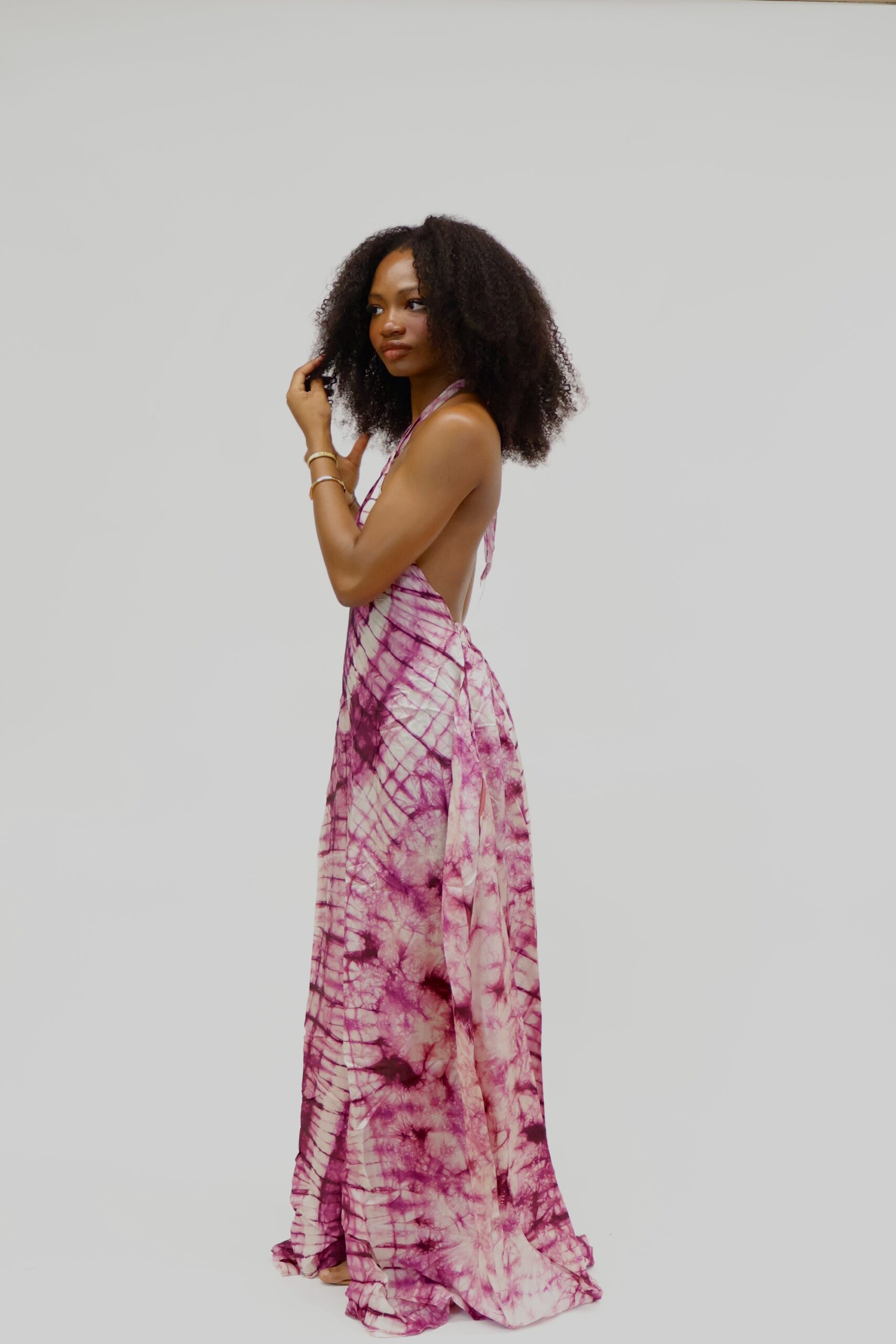 Äramí Ruched Neck Backless Dress