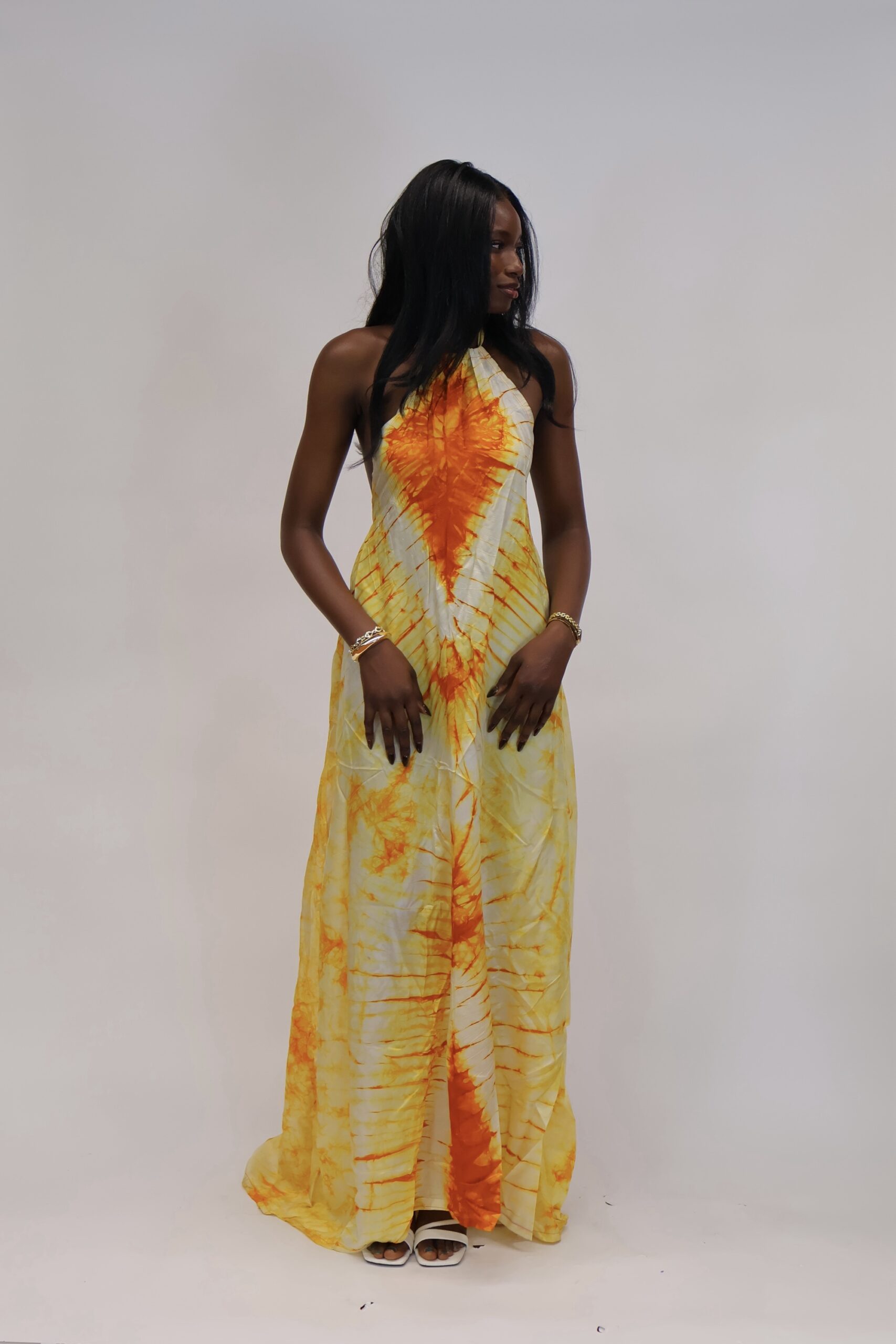 Äramí Ruched Neck Backless Dress