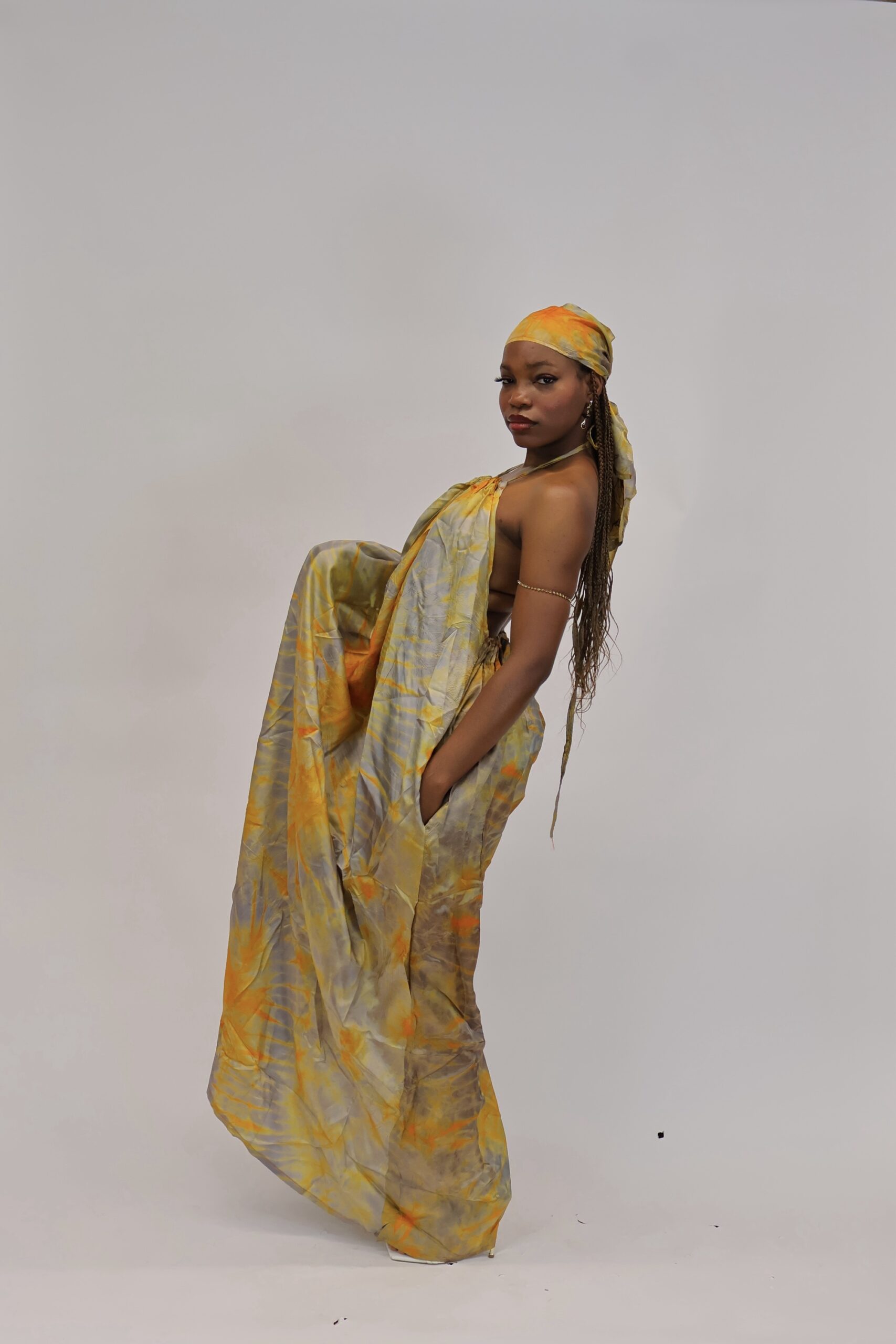 Äramí Ruched Neck Backless Dress